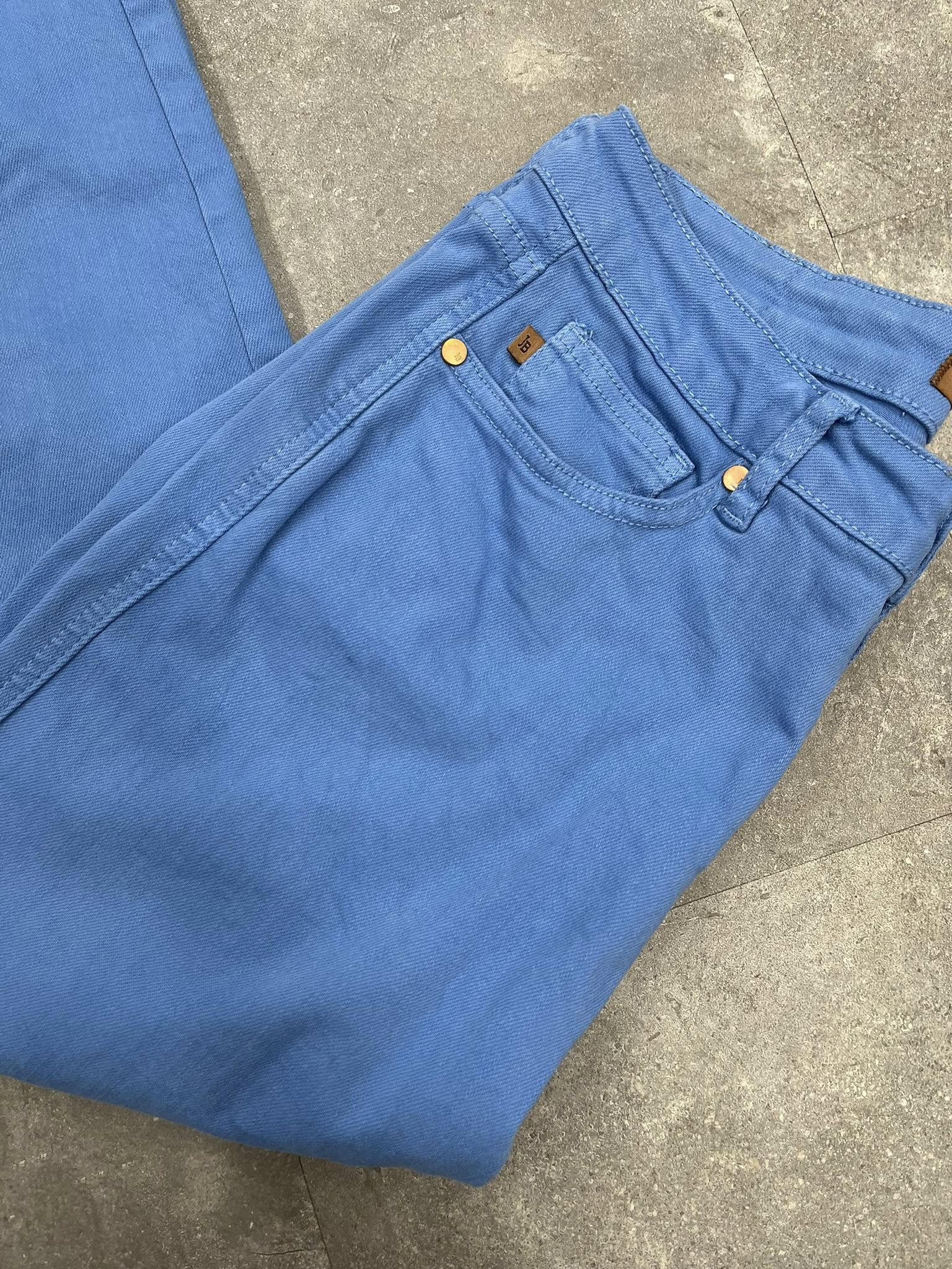 High-Rise Ocean Breeze Wide-Leg Crop with Frayed Hem - Womens Size 13 - Judy Blue Brand