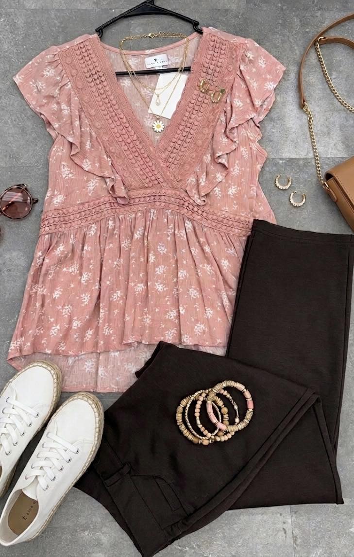 The Willow Bloom Ruffle Blouse - Size Medium