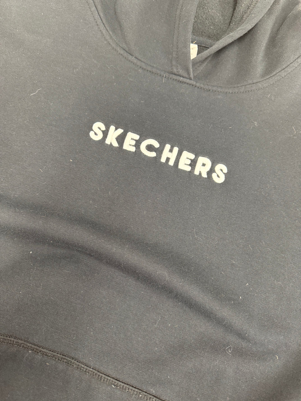 Skechers Black Pullover Hoodie – Size Medium