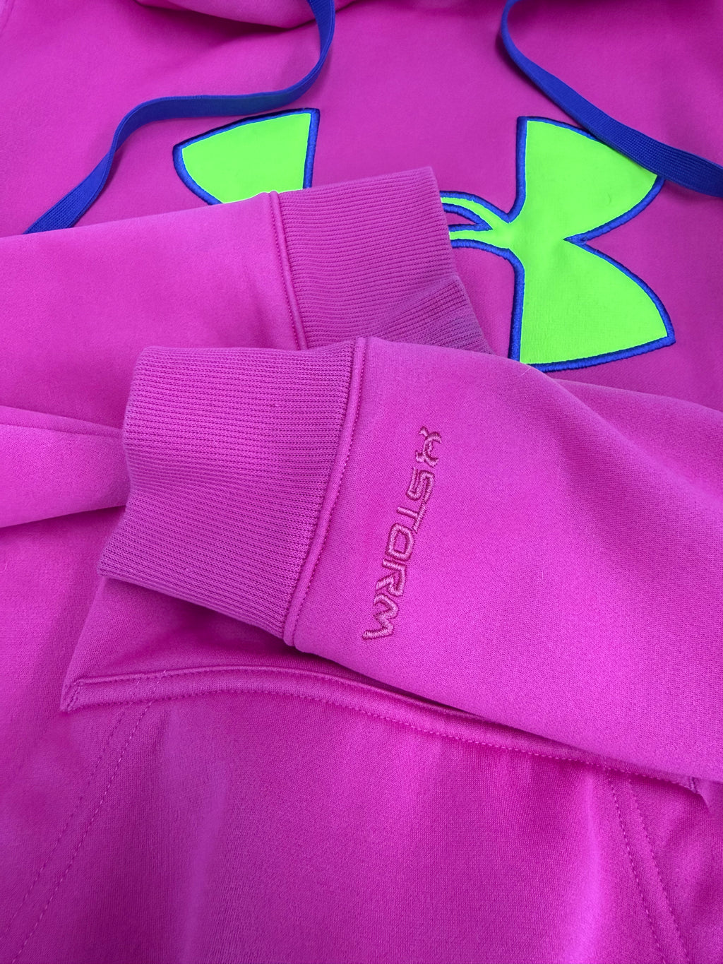 Under Armour Neon Logo Hoodie – Size Small/Medium