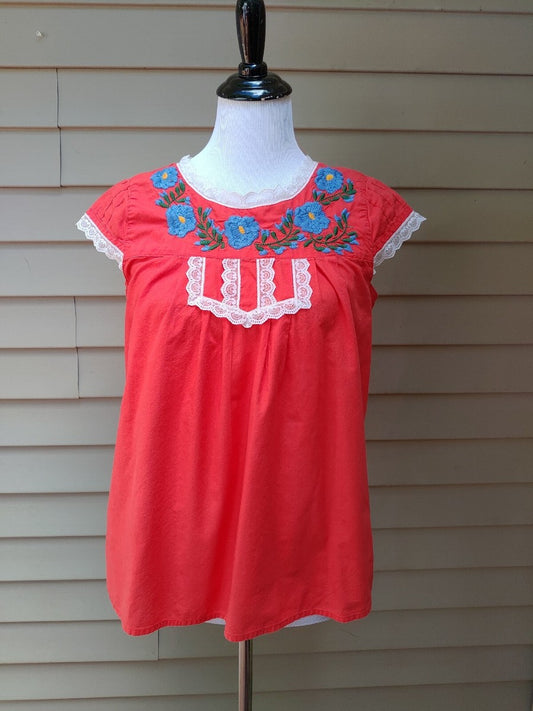 Coral Embroidered Boho Top with Lace Trim – Size Medium